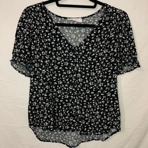 Elodie V-Neck Button Down Blouse Flowers Trendy